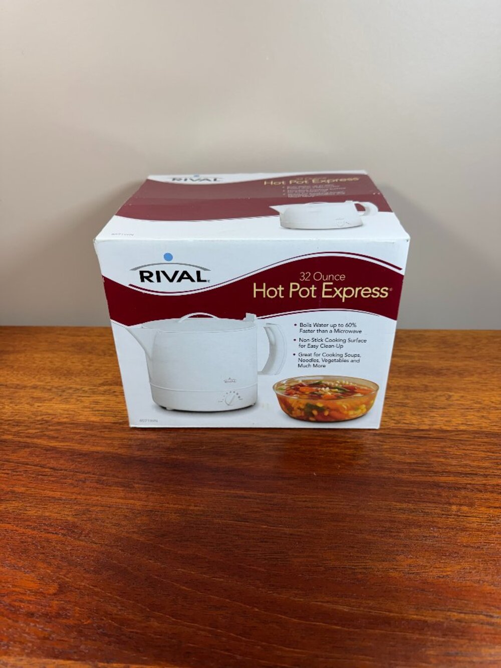 Rival Hot Pot Express 32 Ounce 4071WN White Electric Cooker 1000W 120V Plastic